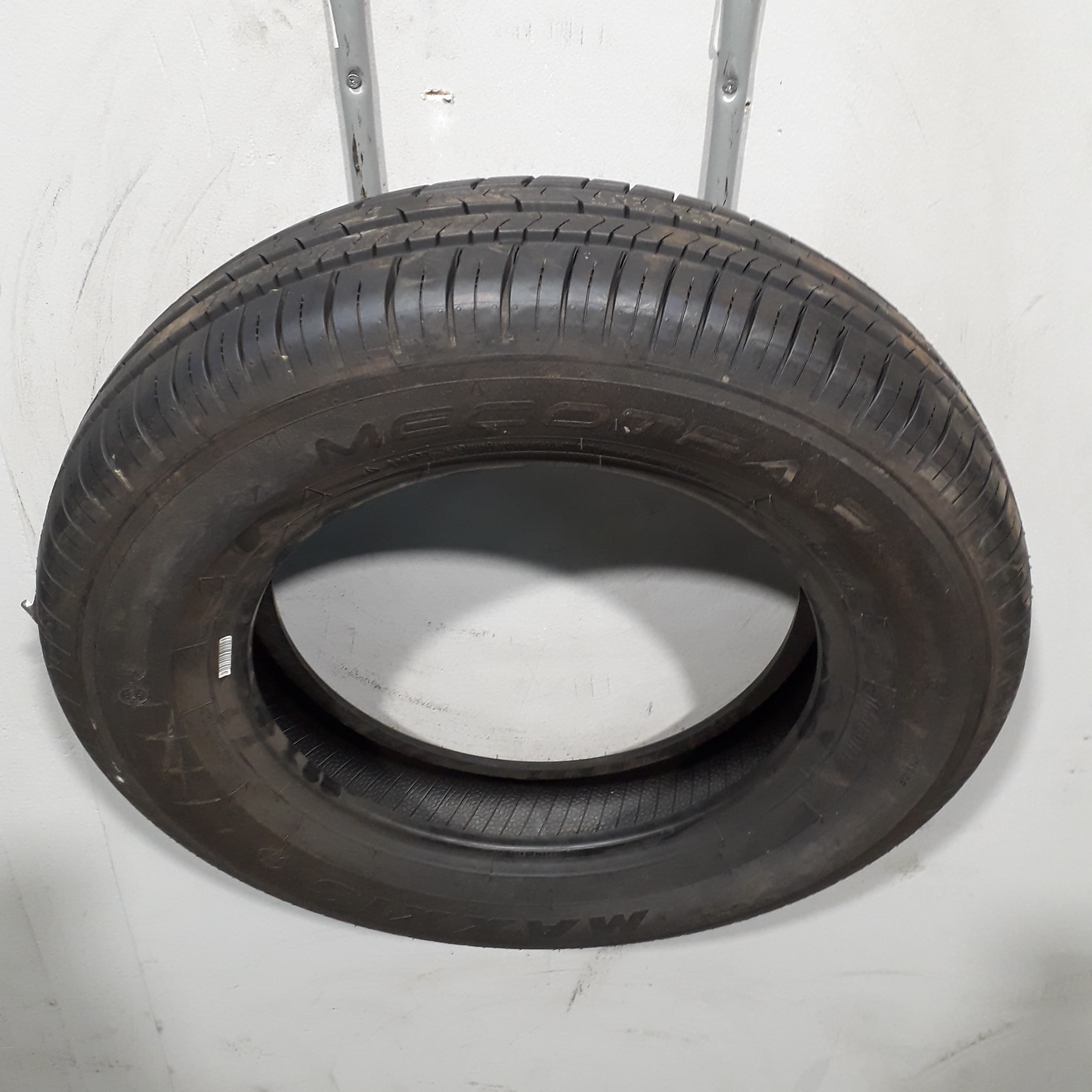 Begagnat däck från MAXXIS
