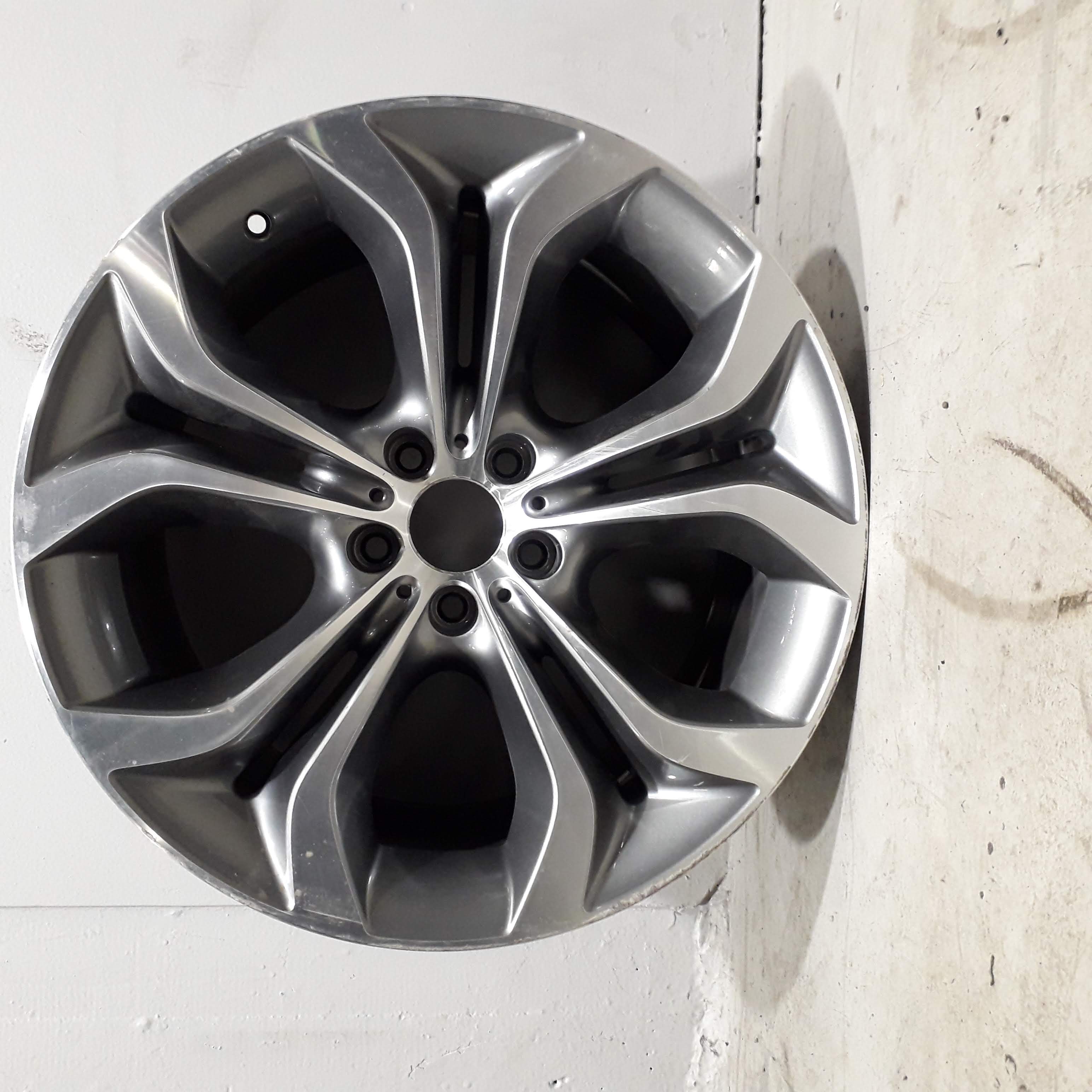 Second-hand rim from BMW