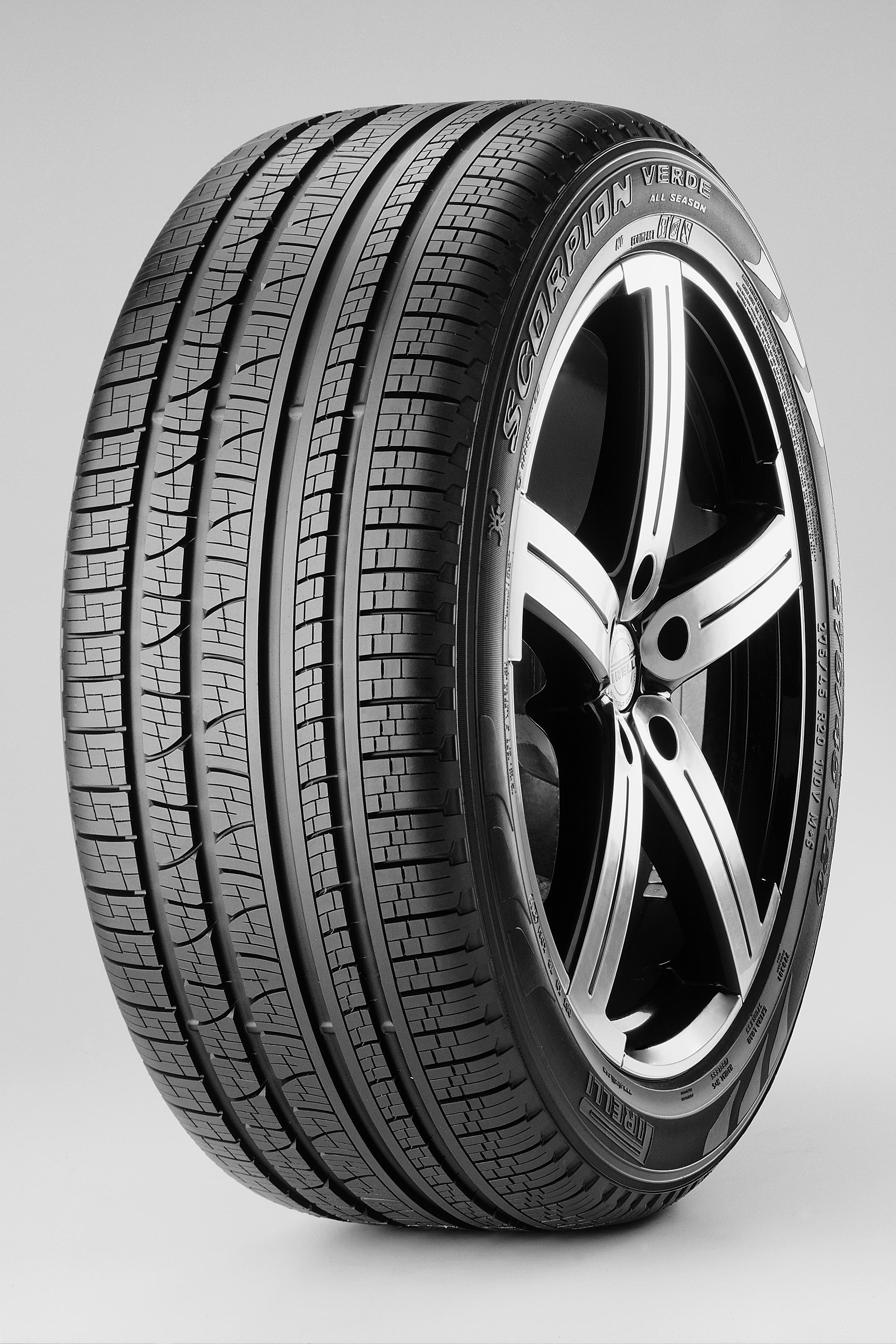 PIRELLI CINTURATO P7 (P7C2)