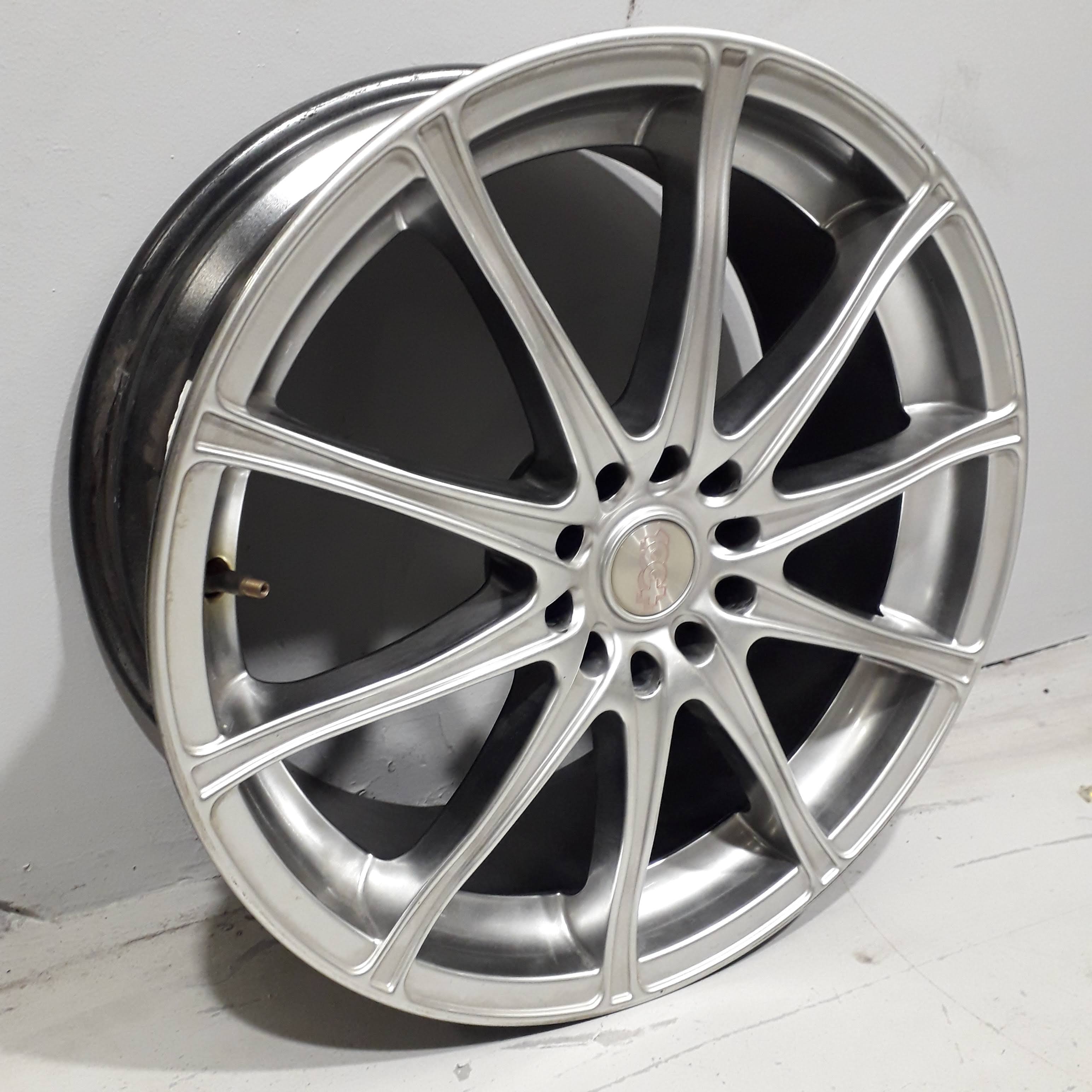 Second-hand rim from 100+